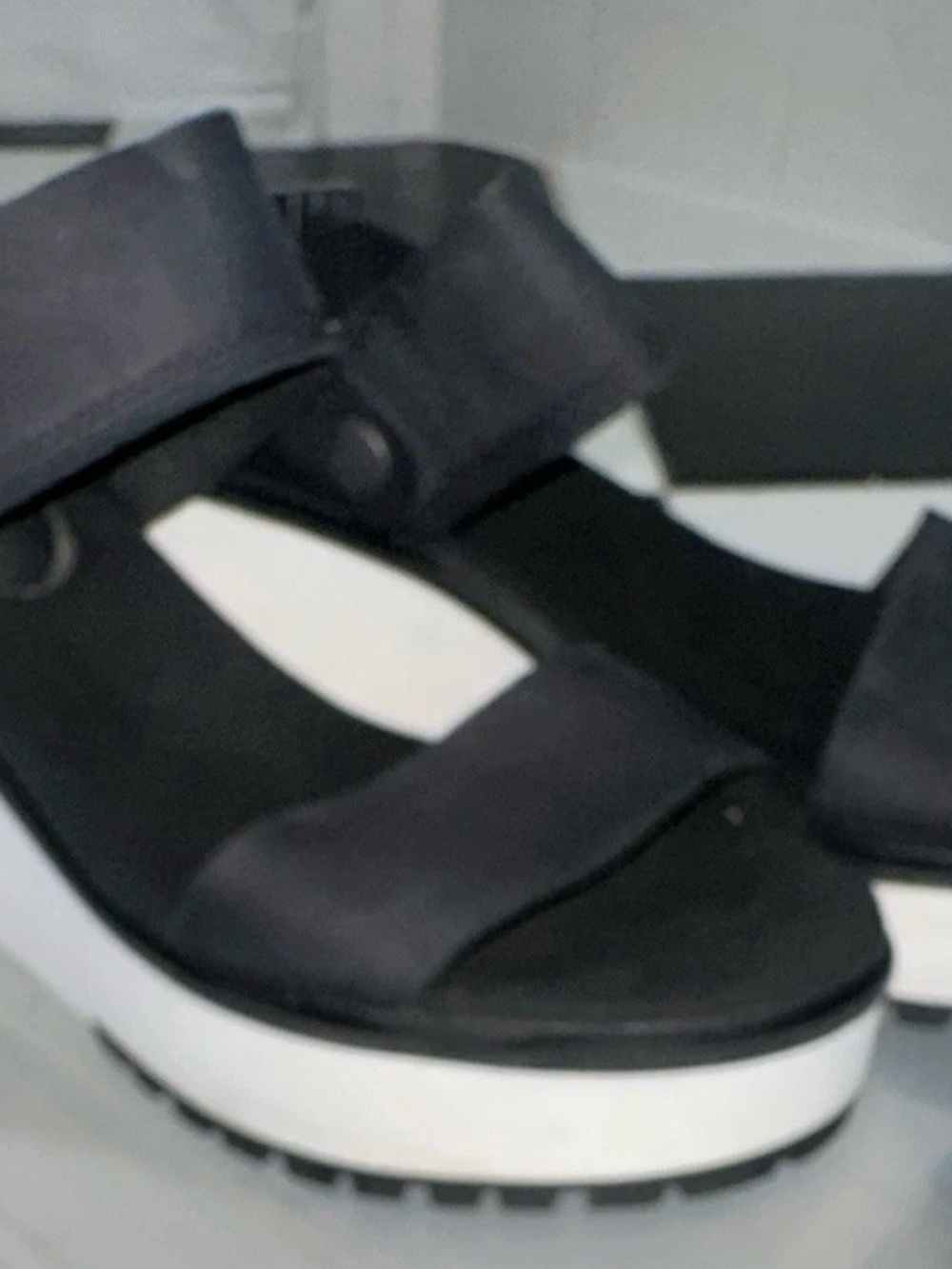 Timberland Black and White Platform Sandals - Picture 3 of 3